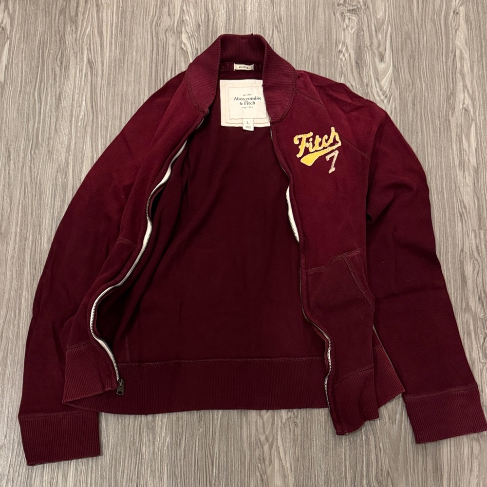 Abercrombie & Fitch Burgundy Zip Up Sweater - Picture 3 of 4